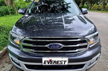 White Ford Everest 2020 for sale in 