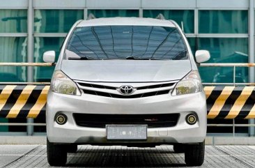 White Toyota Avanza 2014 for sale in 