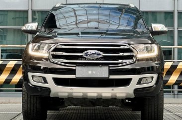 2020 Ford Everest in Makati, Metro Manila