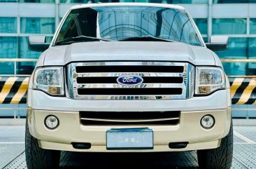 White Ford Expedition 2013 for sale in Makati