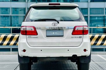 White Toyota Fortuner 2010 for sale in Automatic