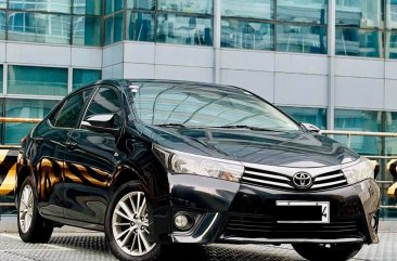 White Toyota Altis 2014 for sale in Automatic