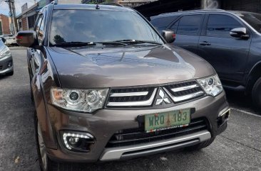 White Mitsubishi Montero sport 2014 for sale in Quezon City