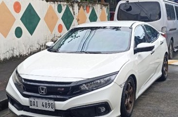 White Honda Civic 2018 for sale in 