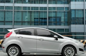 White Ford Fiesta 2014 for sale in Automatic