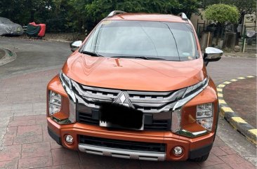 Selling Orange Mitsubishi Xpander Cross 2022 in Pasig