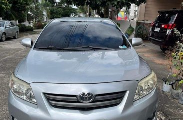 Sell White 2010 Toyota Altis in Marikina