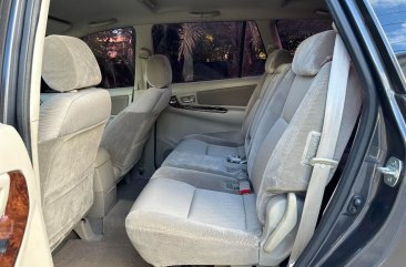 White Toyota Innova 2016 for sale in 