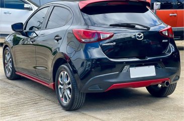 Sell White 2018 Mazda 2 in Manila