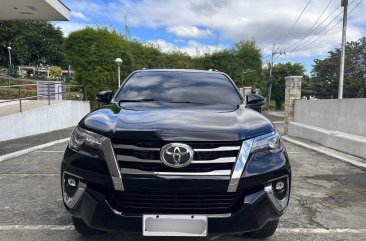 White Toyota Fortuner 2018 for sale in 