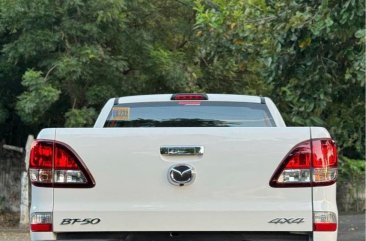 White Mazda 2 2019 for sale in Automatic