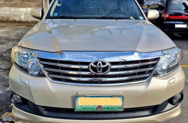 White Toyota Fortuner 2012 for sale in Santa Rosa