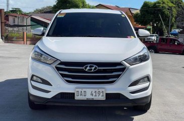 Selling White Hyundai Tucson 2019 in Parañaque