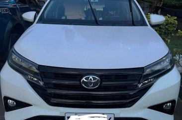 White Toyota Rush 2018 for sale in Caloocan