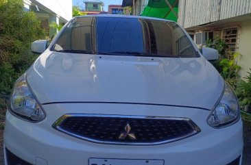 Selling White Mitsubishi Mirage 2018 in Manila