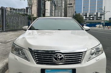 Sell Yellow 2012 Toyota Camry in Quezon City