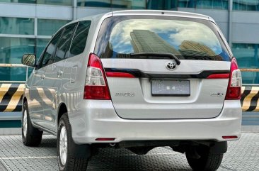 Sell White 2015 Toyota Innova in Makati