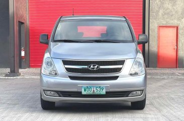 Sell White 2013 Hyundai Grand starex in Makati