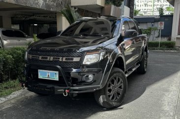 Selling White Ford Ranger 2013 in Pasig