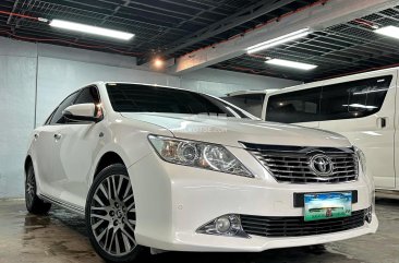 2015 Toyota Camry 2.5 V White Pearl in Manila, Metro Manila