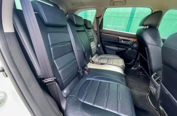 Sell White 2019 Honda Cr-V in Manila