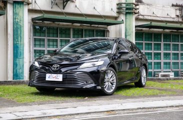Sell White 2019 Toyota Camry in Quezon City