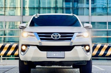 Selling White Toyota Fortuner 2017 in Makati