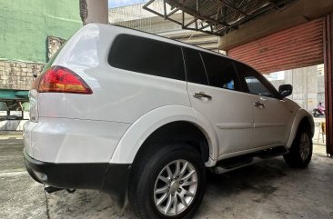 White Mitsubishi Montero 2010 for sale in 