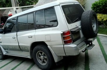 White Mitsubishi Pajero 2003 for sale in Manila