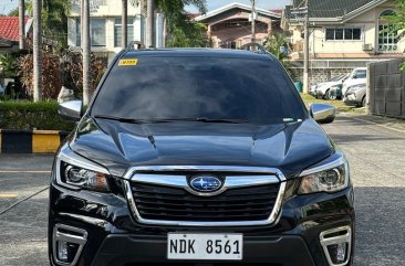 Selling White Subaru Forester 2019 in Quezon City