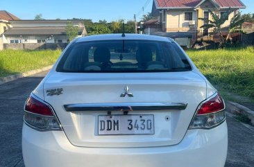 White Mitsubishi Mirage g4 2017 for sale in Angeles