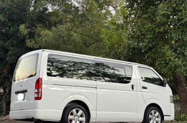 Sell White 2018 Toyota Hiace in Parañaque