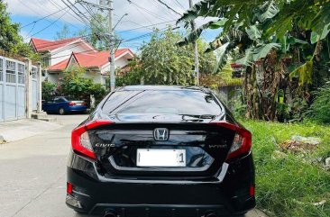 Silver Honda Civic 2016 for sale in Automatic