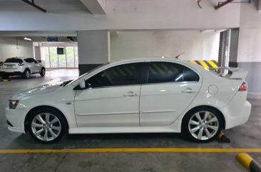 Sell White 2014 Mitsubishi Lancer in Pasig