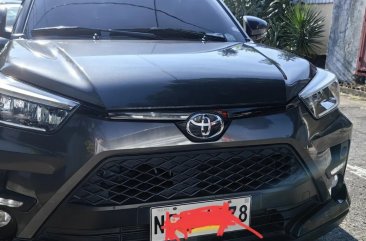 Selling White Toyota Yaris 2017 in Marikina