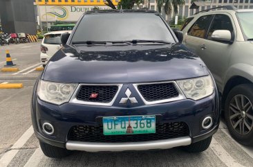 White Mitsubishi Montero 2013 for sale in Quezon City