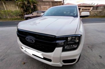 Selling White Ford Ranger 2023 in Angeles