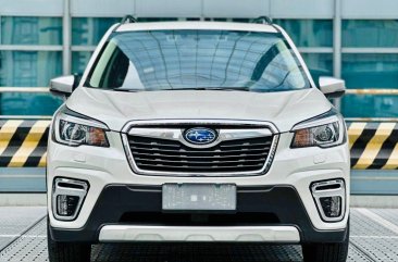 White Subaru Forester 2020 for sale in Makati