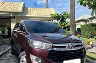 Sell White 2017 Toyota Innova in Pateros
