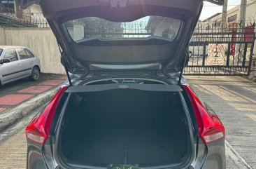 Sell Green 2014 Volvo V40 in Quezon City