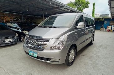 Selling White Hyundai Grand starex 2014 in Las Piñas