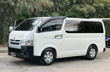 2019 Toyota Hiace  Commuter 3.0 M/T in Manila, Metro Manila