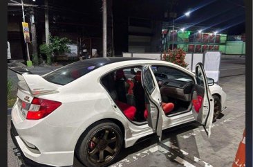 White Honda Civic 2014 for sale in Automatic