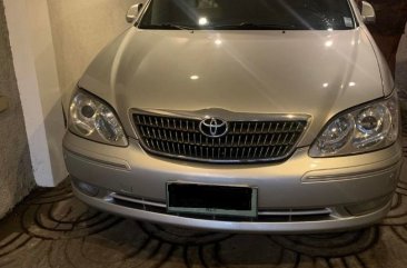 White Toyota Camry 2005 for sale in 