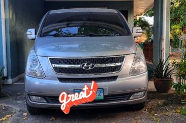 Sell White 2013 Hyundai Grand starex in Meycauayan