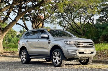 White Ford Everest 2018 for sale in Parañaque