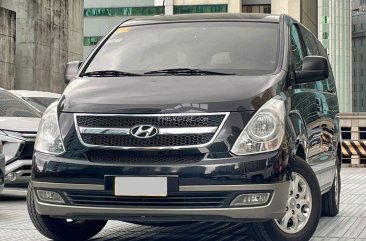 2014 Hyundai Starex  2.5 CRDi GLS 5 AT(Diesel Swivel) in Makati, Metro Manila