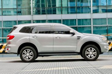 2016 Ford Everest in Makati, Metro Manila