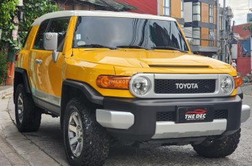 2015 Toyota FJ Cruiser  4.0L V6 in Manila, Metro Manila