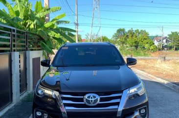 White Toyota Fortuner 2018 for sale in Manila